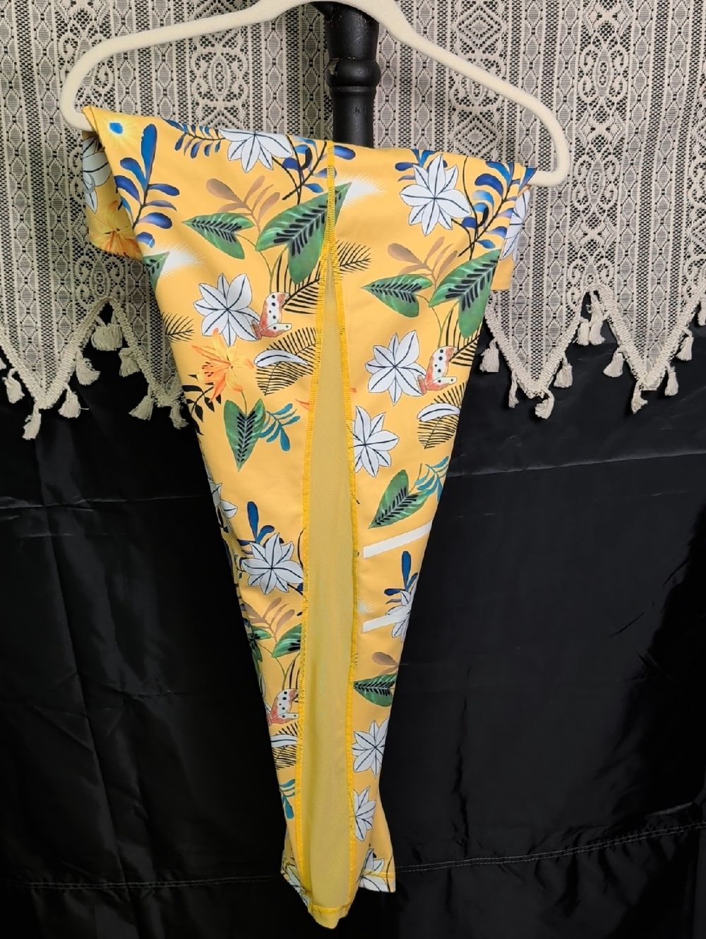 XL Zyia Active 2 Piece Athletic Outfit 16 18 Pants Sports Bra Floral Ladies - Picture 7 of 12